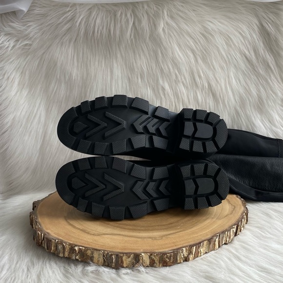 LIKE NEW Steve Madden Rino black lug sole knee high leather boots - Picture 10 of 10